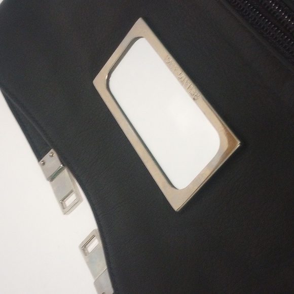 RENATO ANGI Venezia Made in Italy Black Leather Clutch / Crossbody/ Shoulder Bag - Picture 7 of 11